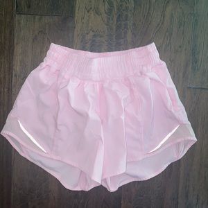 pink lululemon hotty hot shorts!!